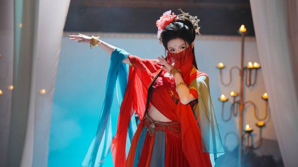 完蛋！我被美女包围了！2截图